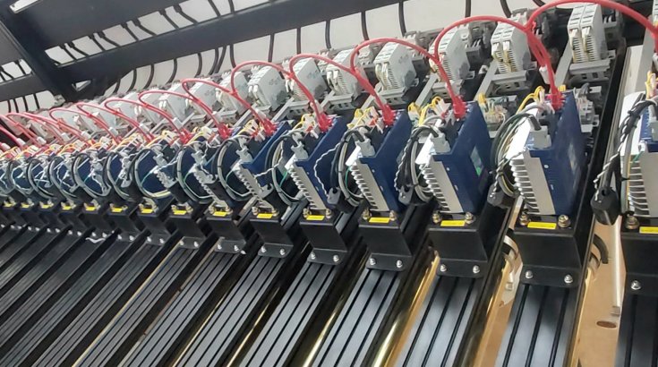 Кинетическая фигура для офиса Казахмыс