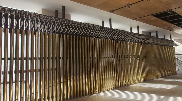 Кинетическая фигура для офиса Казахмыс