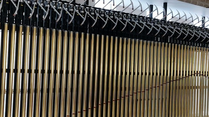 Кинетическая фигура для офиса Казахмыс